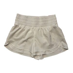 Calia by Carrie Underwood Step Up high rise performance shorts 3" inseam size XS